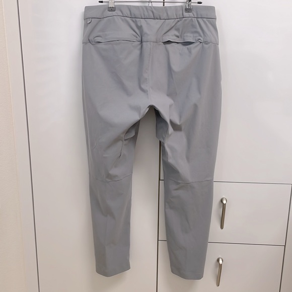 Lululemon cargo pants - Picture 8 of 12